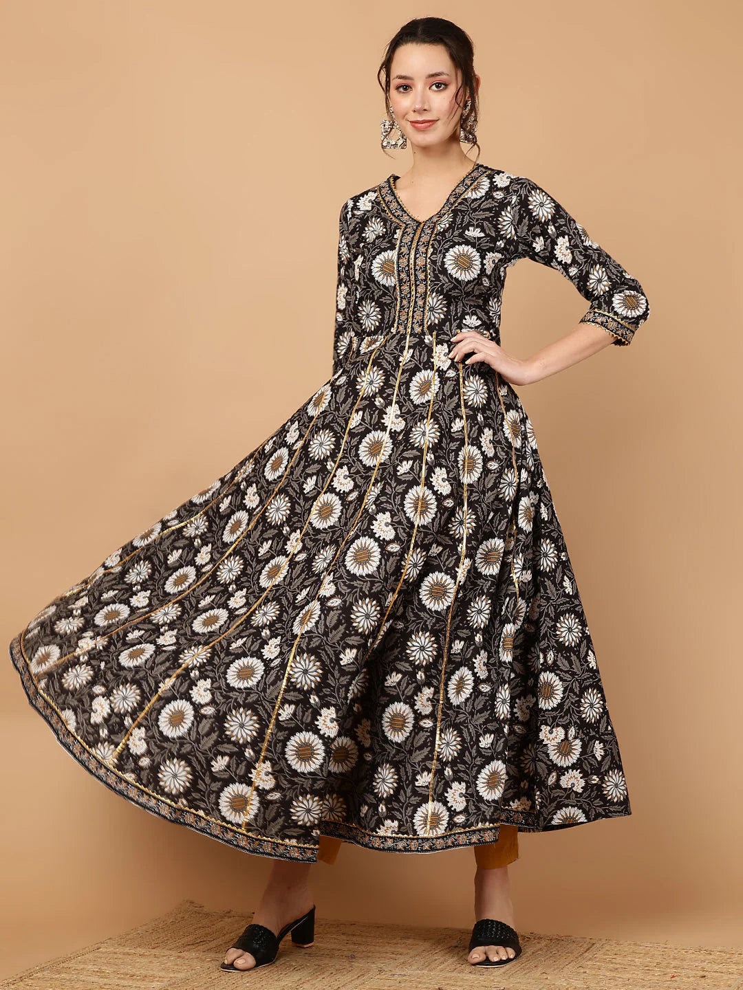 Rayon Printed Ankle Length 3/4 Sleeve V-Neck Anarkali Kurta