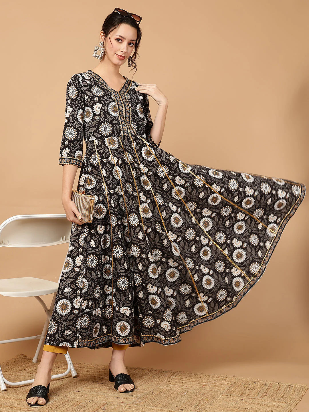 Rayon Printed Ankle Length 3/4 Sleeve V-Neck Anarkali Kurta